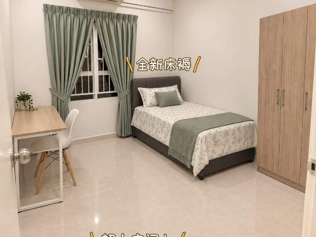 Room for rent in Petaling, Damansara Damai