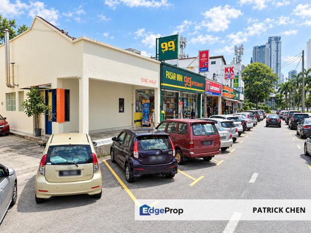 Shop for rent in Petaling, Damansara Damai