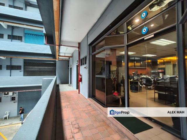 Warehouse for sale in Petaling, Damansara Damai