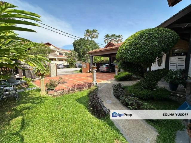 Shop for sale in Petaling, Damansara Damai