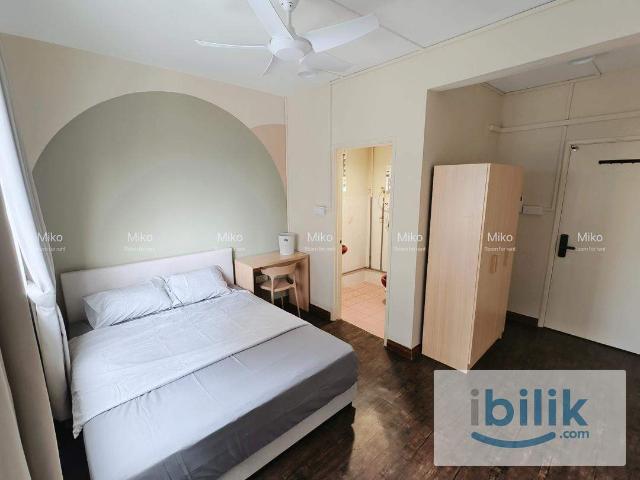 Room for rent in Petaling, Damansara Damai