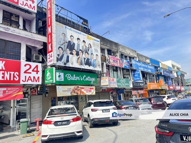 Shop for sale in Petaling, Damansara Damai