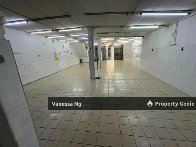 Shop for rent in Petaling, Damansara Damai