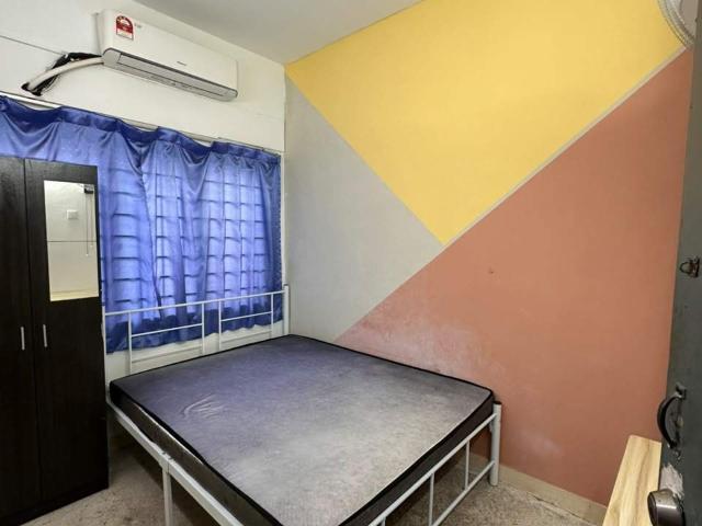 Room for rent in Petaling, Damansara Damai