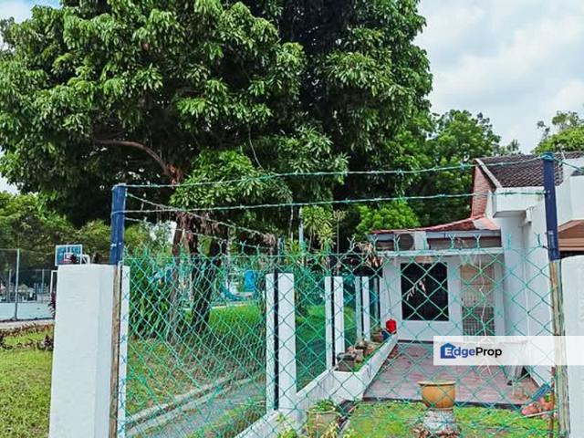 House for sale in Petaling, Damansara Damai