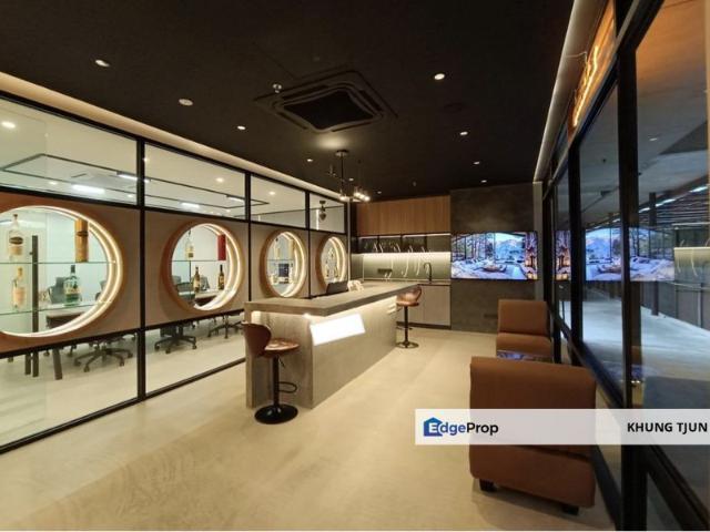 Shop for sale in Petaling, Damansara Damai