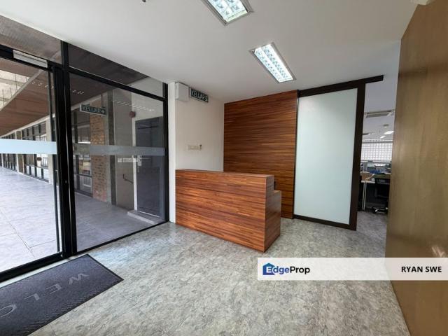 Shop for sale in Petaling, Damansara Damai