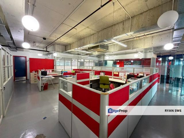 Shop for sale in Petaling, Damansara Damai