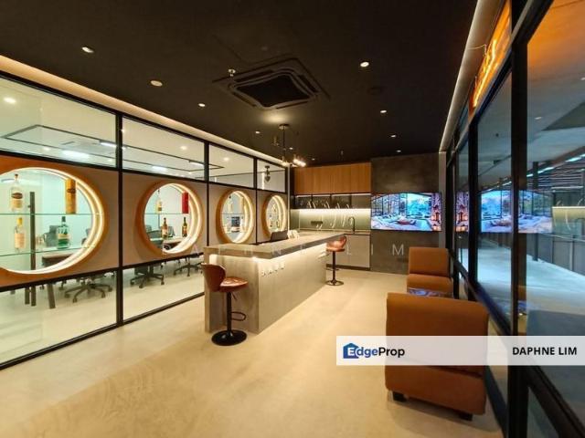 Shop for sale in PJU 8, Petaling Jaya