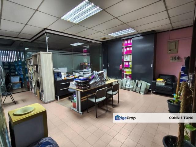 Shop for sale in Petaling, Damansara Damai