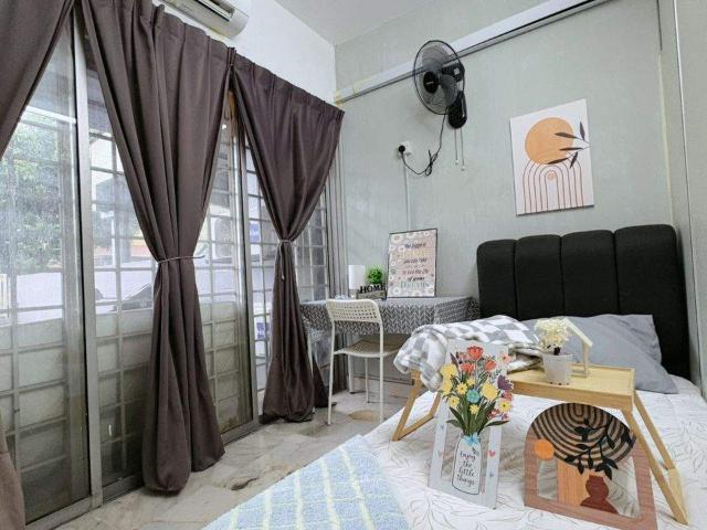 Room for rent in Petaling, Subang Jaya