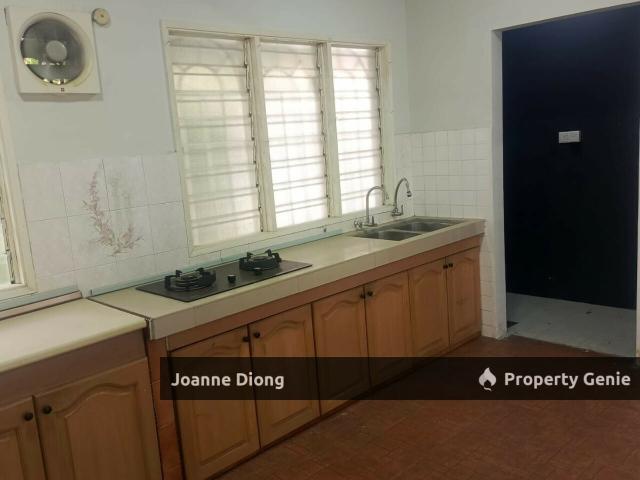 Terraced House for rent in PJS 6, Petaling Jaya