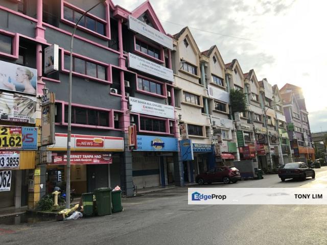Shop for sale in Petaling, Subang Jaya