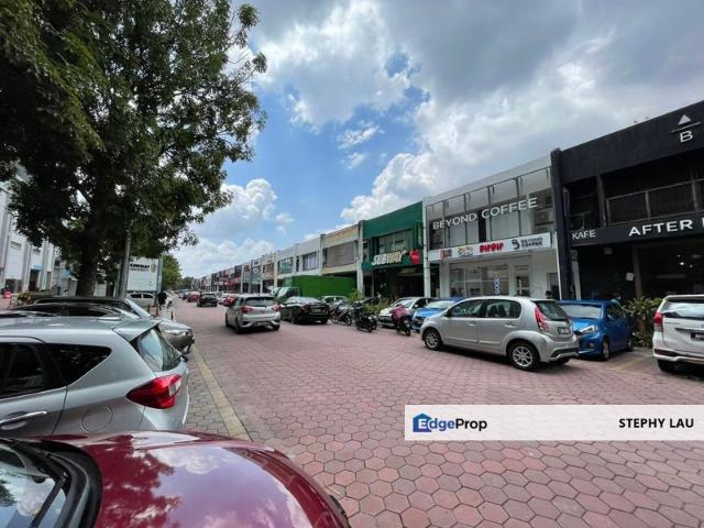 Shop for rent in Petaling, Subang Jaya