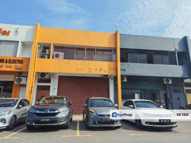 Warehouse for rent in Petaling, Subang Jaya