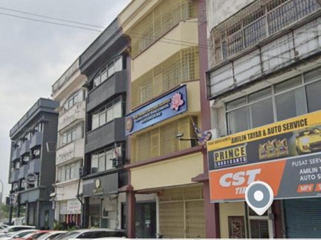 Shop for sale in Petaling, Damansara Damai