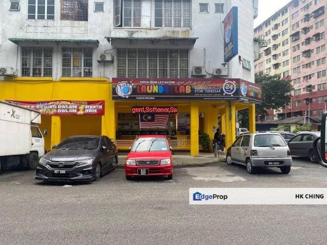 Shop for rent in Petaling, Damansara Damai