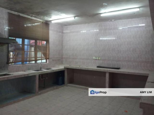 House for sale in Petaling, Damansara Damai