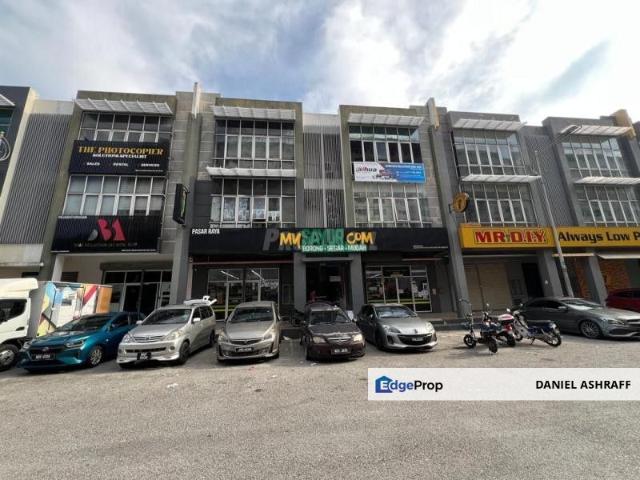 Shop for sale in Petaling Jaya, Petaling