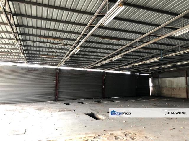 Warehouse for rent in Petaling, Damansara Damai