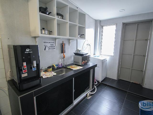 Room for rent in Petaling, Damansara Damai