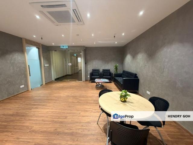 Shop for sale in Petaling, Damansara Damai