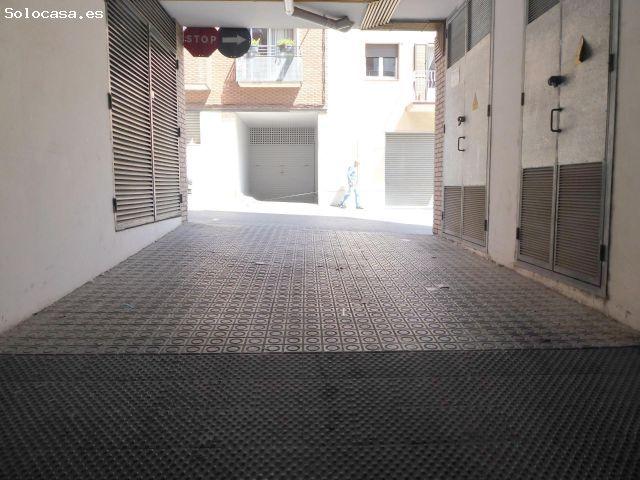 Local Comercial en alquiler en Bages, Catalunya