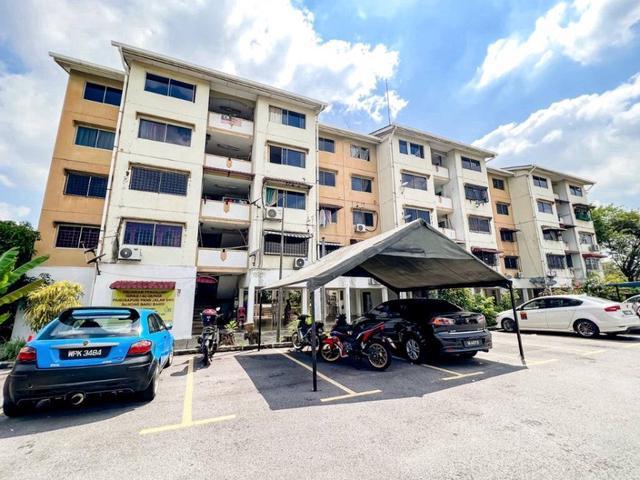 Flat for sale in Kajang, Langat