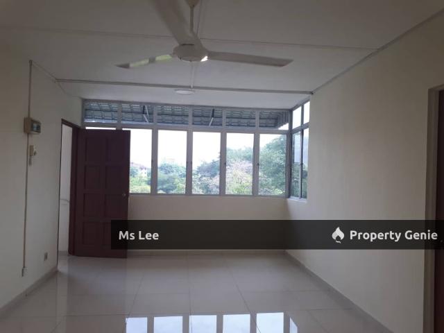 Flat for sale in Petaling, Alam Impian