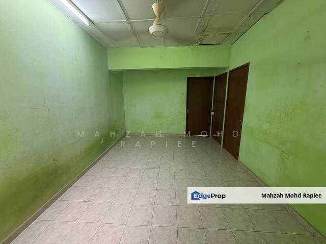 Flat for sale in Petaling, Alam Impian