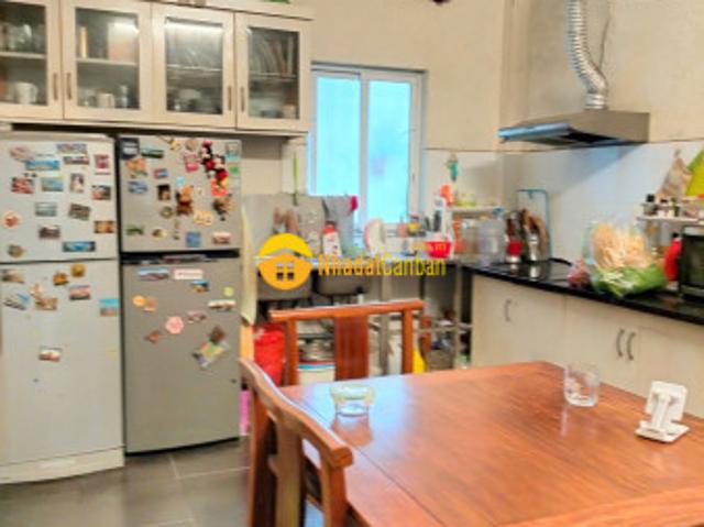 Nhà mặt phố bán
