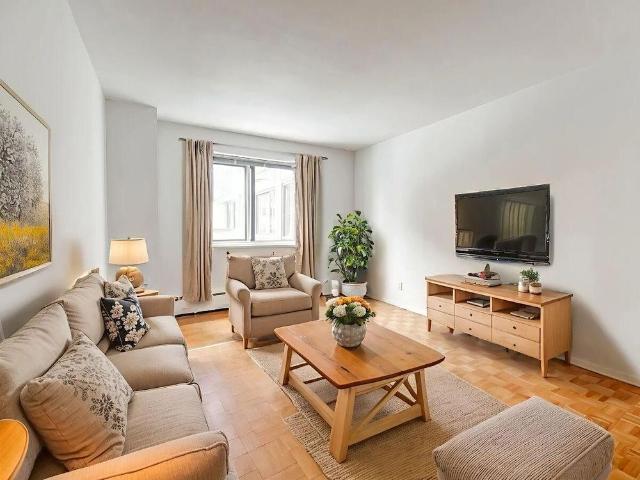 Apartment for rent in St. Leonard's, Quebec