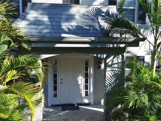 Condo for sale in South Pasadena, Florida