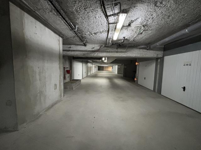 Garage location à Les Sables-d'Olonne, Château-d'olonne