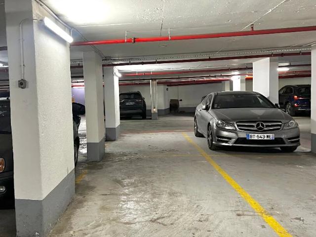 Garage location à Paris, Île-de-France