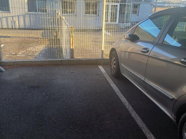 Garage vente à Bordeaux, Bègles