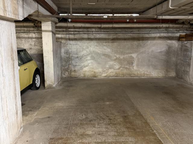 Garage vente à Roquebrune-Cap-Martin, Alpes-Maritimes