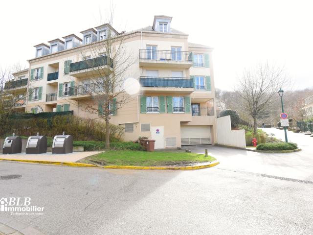 Garage vente à Versailles, Fontenay-le-fleury