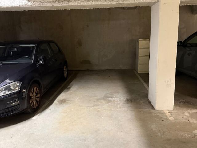 Garage vente à Lapurdi, Bayonne
