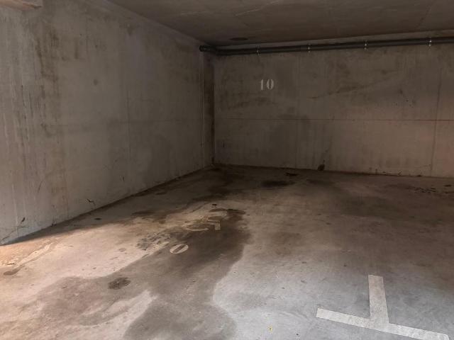 Garage vente à Aix-en-Provence, Aix-en-provence