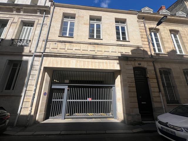 Garage vente à Bordeaux