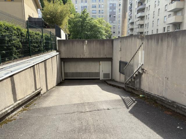 Garage location à Lyon, Métropole de Lyon
