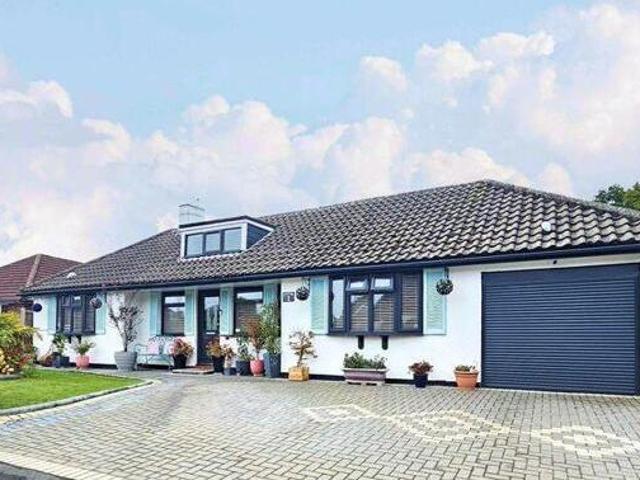 House for sale in Catisfield, Fareham