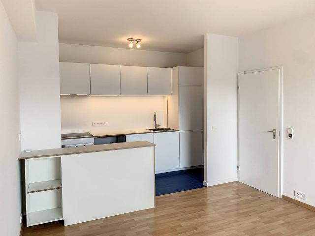 Kot location à Saint-Gilles - Sint-Gillis, Brussel-Hoofdstad - Bruxelles-Capitale