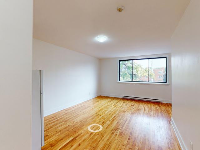 Apartment for rent in St. Leonard's, Quebec