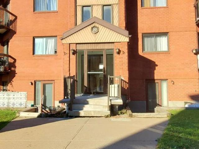 Apartment for rent in M, Candiac