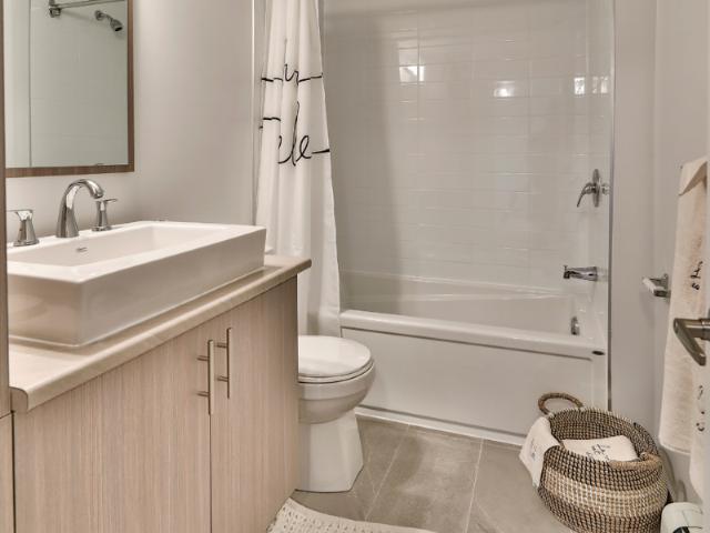 Apartment for rent in St. Leonard's, Quebec