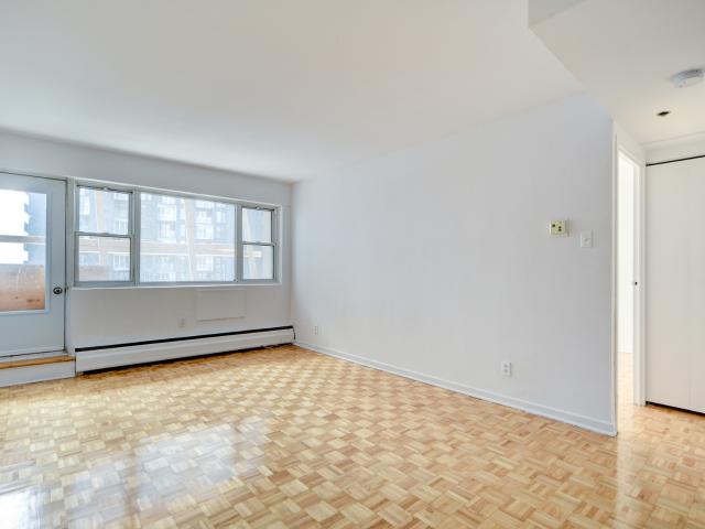 Apartment for rent in St. Leonard's, Quebec