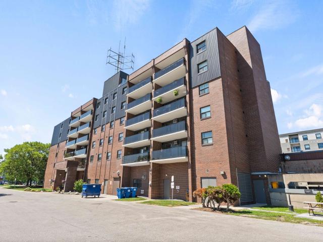 Apartment for rent in Oldcastle, Ontario