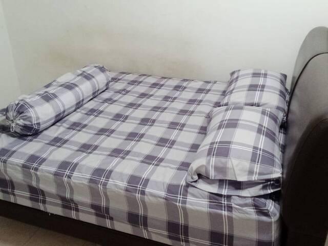 Room for rent in Newton, 11 Central, Newton